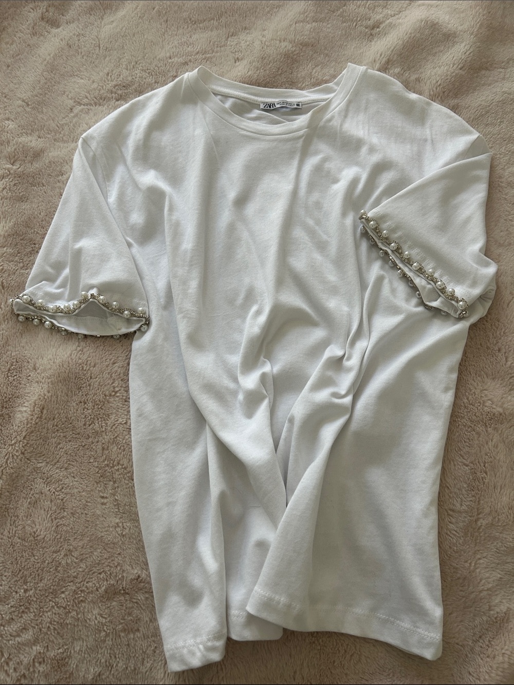 Zara White Short Sleeve Tee with Pearl-Embellished Sleeves